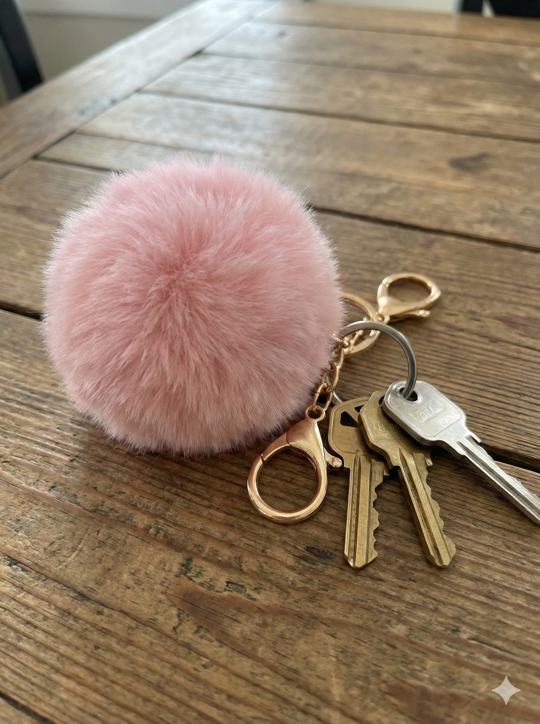 FUZZY PINK BAG CHARM/KEYCHAIN