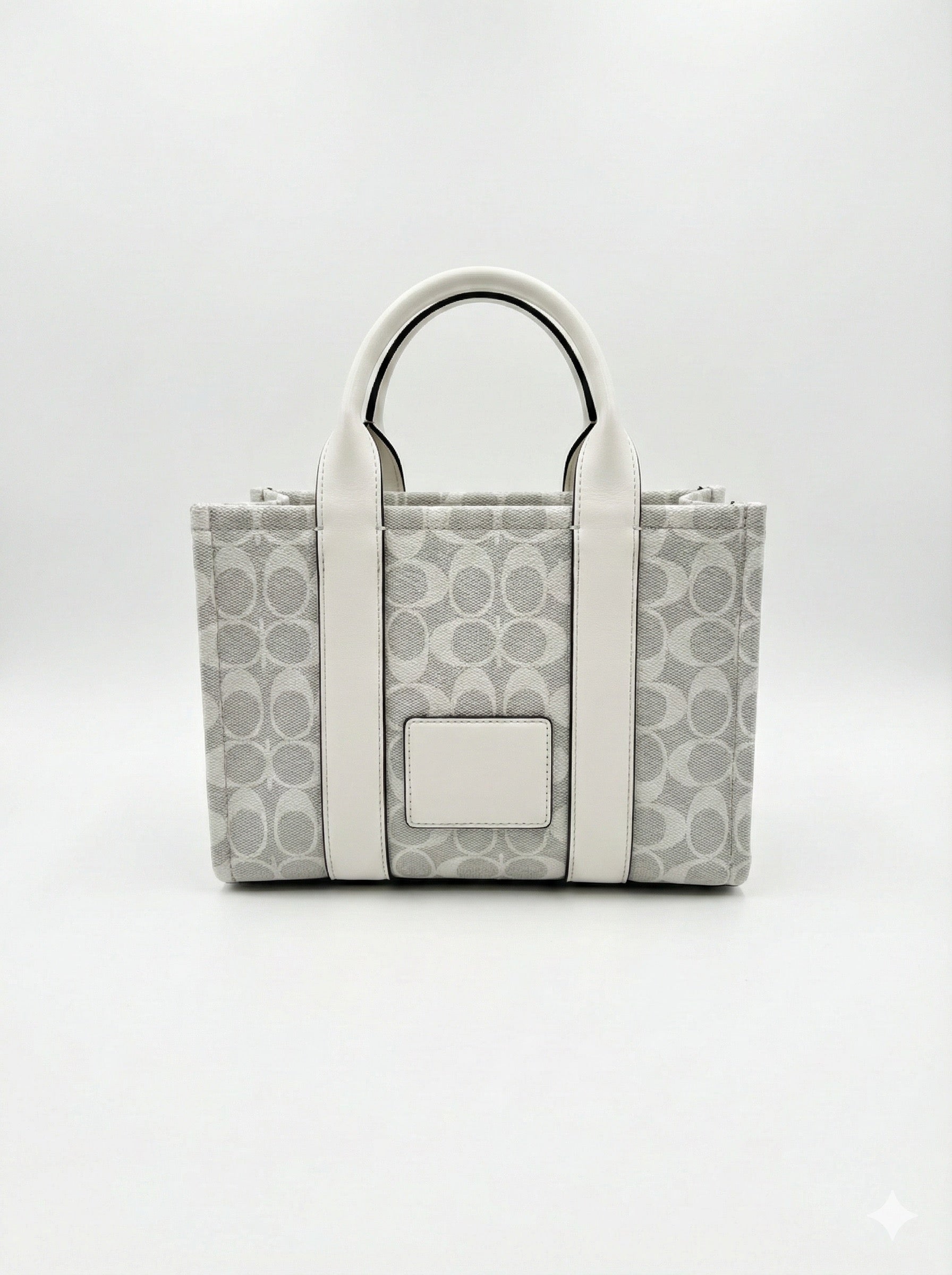 CHIC TOTE